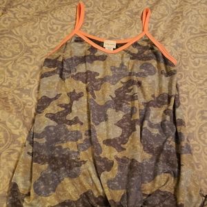 Camo tank - brand new